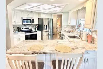 305 W Delaware Street, Tavares, FL 32778 - Photo 6