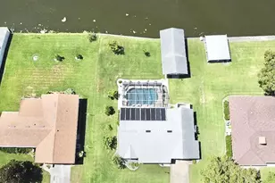 305 W Delaware St, Tavares, FL 32778 - Photo 56