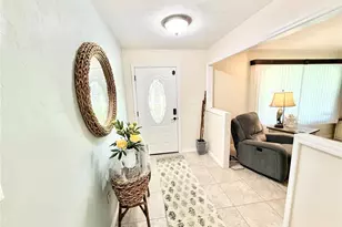 305 W Delaware St, Tavares, FL 32778 - Photo 28