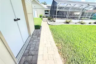 305 W Delaware St, Tavares, FL 32778 - Photo 34