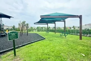 2646 Angel Fls Dr, Davenport, FL 33837 - Photo 48