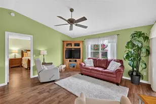 1410 Red Ash Pl, The Villages, FL 32162 - Photo 14