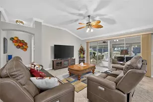 17246 SE 85th Willowick Cir, The Villages, FL 32162 - Photo 10