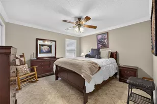 17246 SE 85th Willowick Cir, The Villages, FL 32162 - Photo 28
