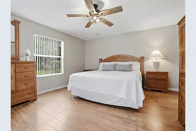 1611 Alhambra Way, The Villages, FL 32162 - Photo 14