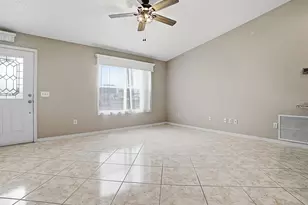 1611 Alhambra Way, The Villages, FL 32162 - Photo 4