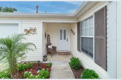 7618 SE 171st Sun Valley Place, The Villages, FL 32162 - Photo 4
