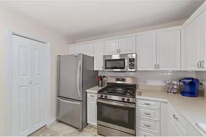7618 SE 171st Sun Valley Place, The Villages, FL 32162 - Photo 8