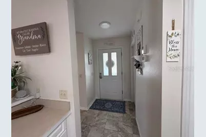 7618 SE 171st Sun Valley Place, The Villages, FL 32162 - Photo 4