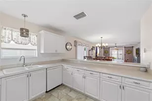 7618 SE 171st Sun Valley Pl, The Villages, FL 32162 - Photo 8