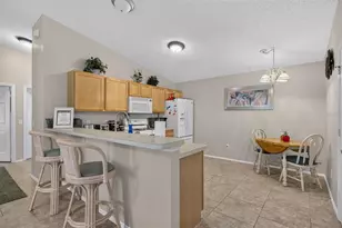 8242 SE 169th Palownia Loop, The Villages, FL 32162 - Photo 14