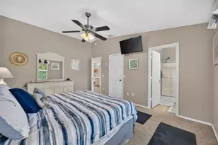 8242 SE 169th Palownia Loop, The Villages, FL 32162 - Photo 20