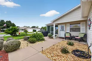 8242 SE 169th Palownia Loop, The Villages, FL 32162 - Photo 4