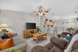 8242 SE 169th Palownia Loop, The Villages, FL 32162 - Photo 10