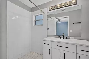 24307 Adair Ave, Sorrento, FL 32776 - Photo 20