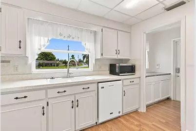 1631 Canal Court, Tavares, FL 32778 - Photo 6