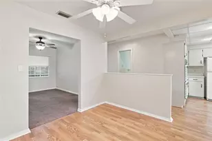 1631 Canal Ct, Tavares, FL 32778 - Photo 12