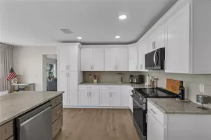 606 N Shore Dr, Leesburg, FL 34748 - Photo 24