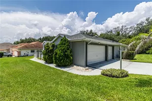5121 Aurora Dr, Leesburg, FL 34748 - Photo 10