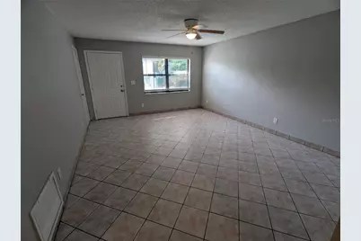 910 South Center Street #910, Eustis, FL 32726 - Photo 6