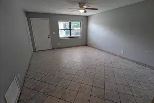 910 S Center St, Eustis, FL 32726 - Photo 6