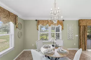 1527 Golden Ridge Dr, The Villages, FL 32162 - Photo 10