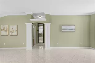 1527 Golden Ridge Dr, The Villages, FL 32162 - Photo 16