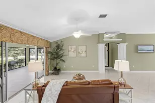 1527 Golden Ridge Dr, The Villages, FL 32162 - Photo 8