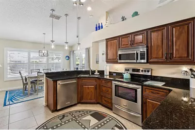 25081 Riverwalk Drive, Leesburg, FL 34748 - Photo 10