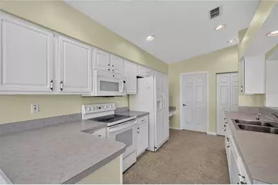 642 Timbercrest Drive, Leesburg, FL 34748 - Photo 16