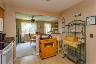 5301 White Cliff Ln, Orlando, FL 32812 - Photo 6