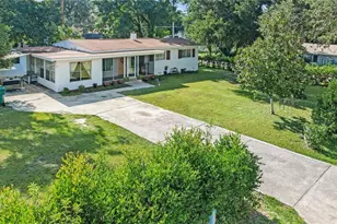 114 Park Ave, Fruitland Park, FL 34731 - Photo 34