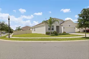 33571 Sky Blossom Cir, Leesburg, FL 34788 - Photo 8