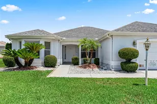 823 San Salvador Dr, The Villages, FL 32159 - Photo 2