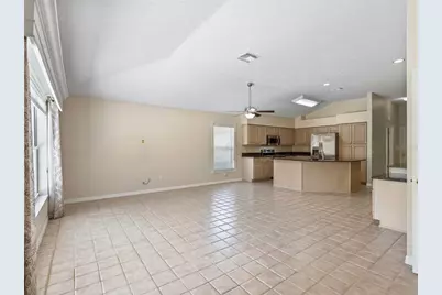 823 San Salvador Drive, The Villages, FL 32159 - Photo 10