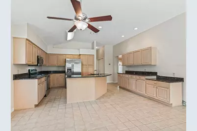 823 San Salvador Drive, The Villages, FL 32159 - Photo 12