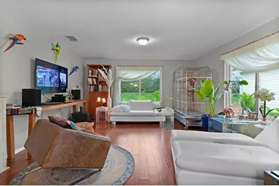 7851 SE 173rd Panorama Place, The Villages, FL 32162 - Photo 4