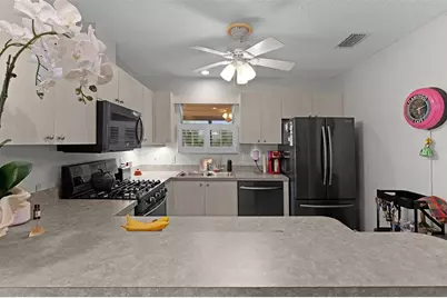 7851 SE 173rd Panorama Place, The Villages, FL 32162 - Photo 12