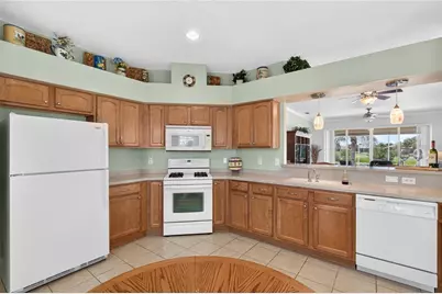 2416 Bar Harbor, Mount Dora, FL 32757 - Photo 14