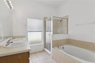 939 Andalusia Loop, Davenport, FL 33837 - Photo 20