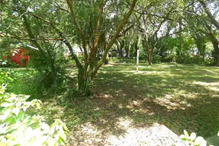 106 Willard Ave, Fruitland Park, FL 34731 - Photo 6