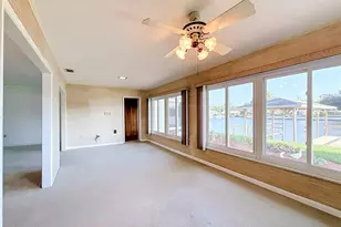 13225 Country Club Dr, Tavares, FL 32778 - Photo 26