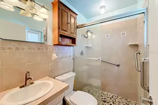 13225 Country Club Dr, Tavares, FL 32778 - Photo 34