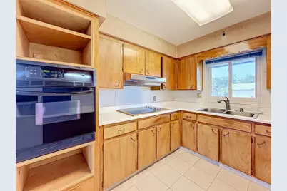 13225 Country Club Drive, Tavares, FL 32778 - Photo 18
