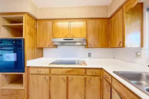 13225 Country Club Dr, Tavares, FL 32778 - Photo 20