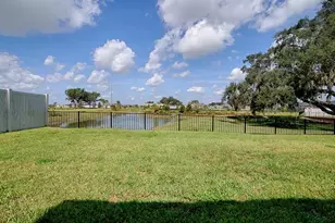 7274 Carlos Ct, The Villages, FL 34762 - Photo 38
