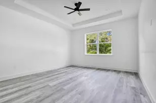 551 Dowling Cir, Lady Lake, FL 32159 - Photo 20