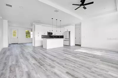 551 Dowling Circle, Lady Lake, FL 32159 - Photo 12