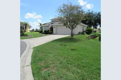 3204 Antigua Bay Lane, Tavares, FL 32778 - Photo 2
