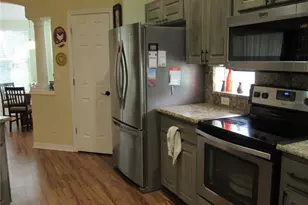 3204 Antigua Bay Ln, Tavares, FL 32778 - Photo 18